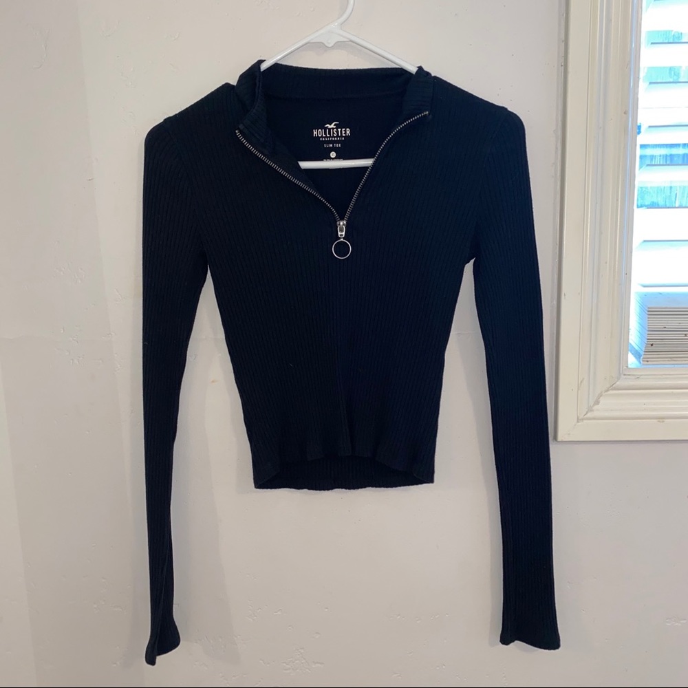 Hollister Crop Top